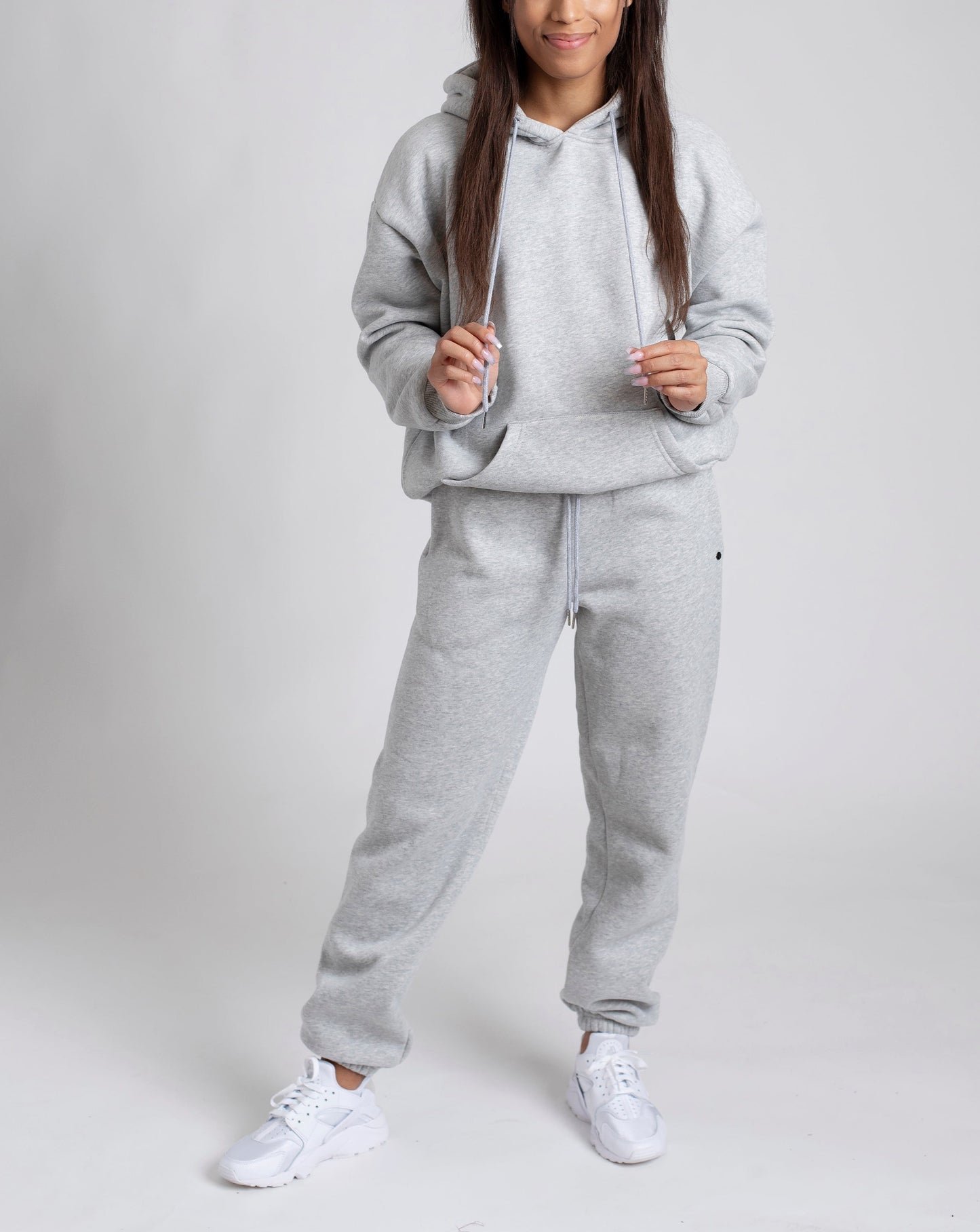 Облачете ги Sweatpants